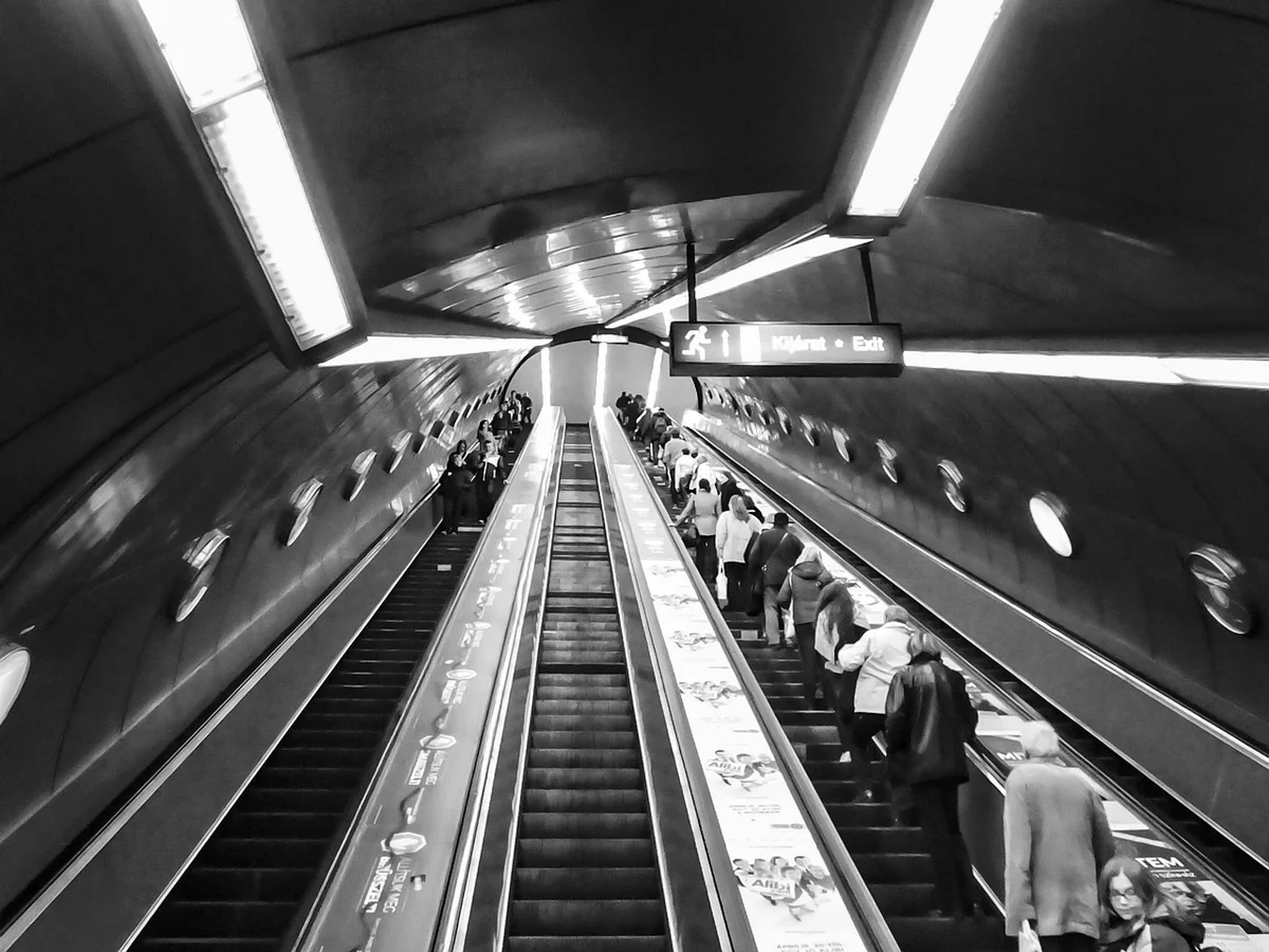 Monte-escalier Stannah : prix 2026 et conseils pour bien choisir