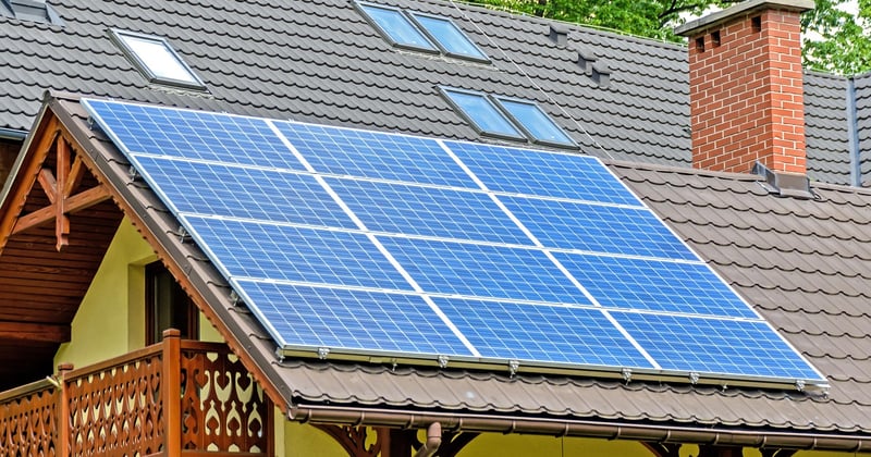 Chauffage solaire pour abri de jardin : la solution économique et écologique